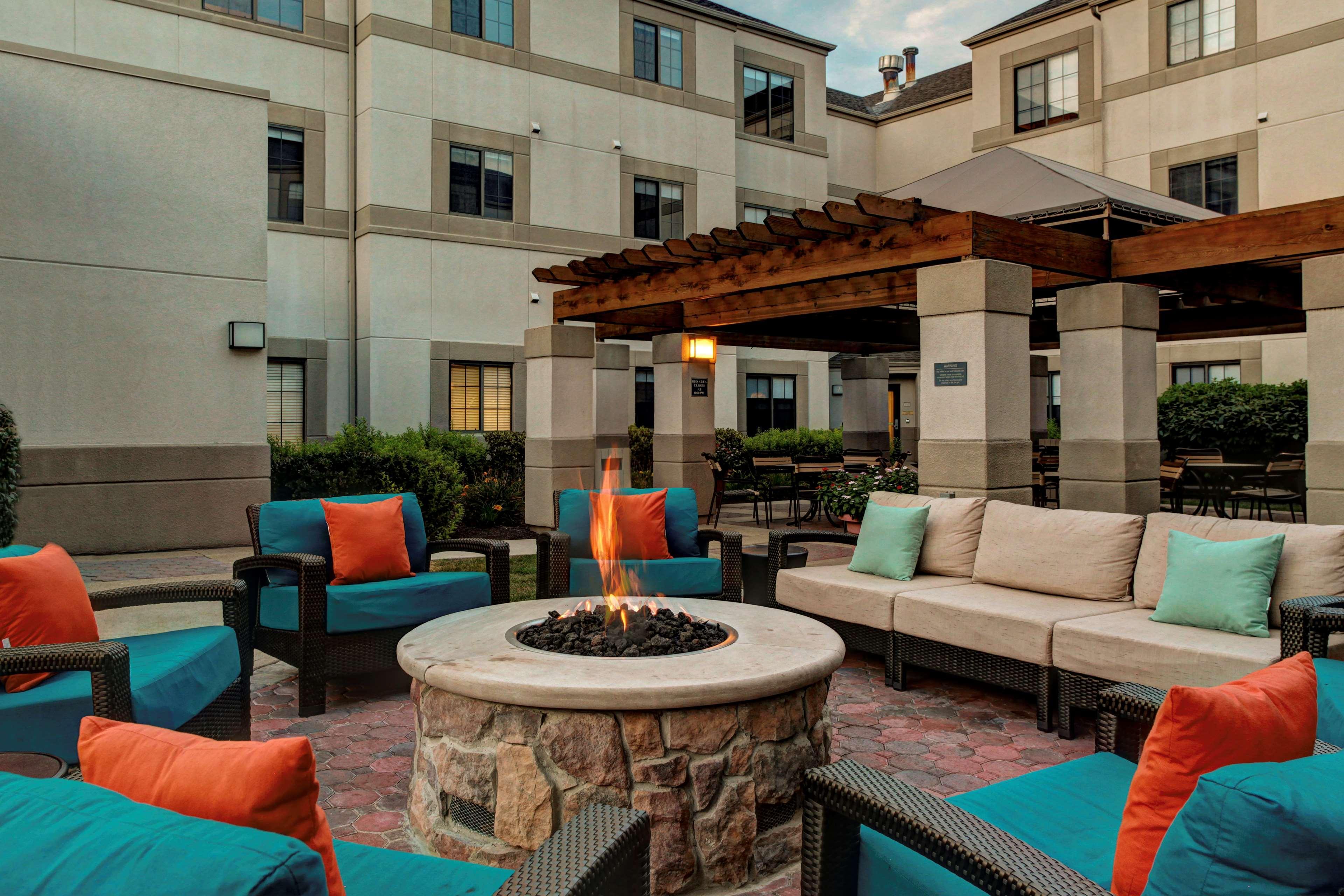 Hotel Hyatt House Morristown Extérieur photo