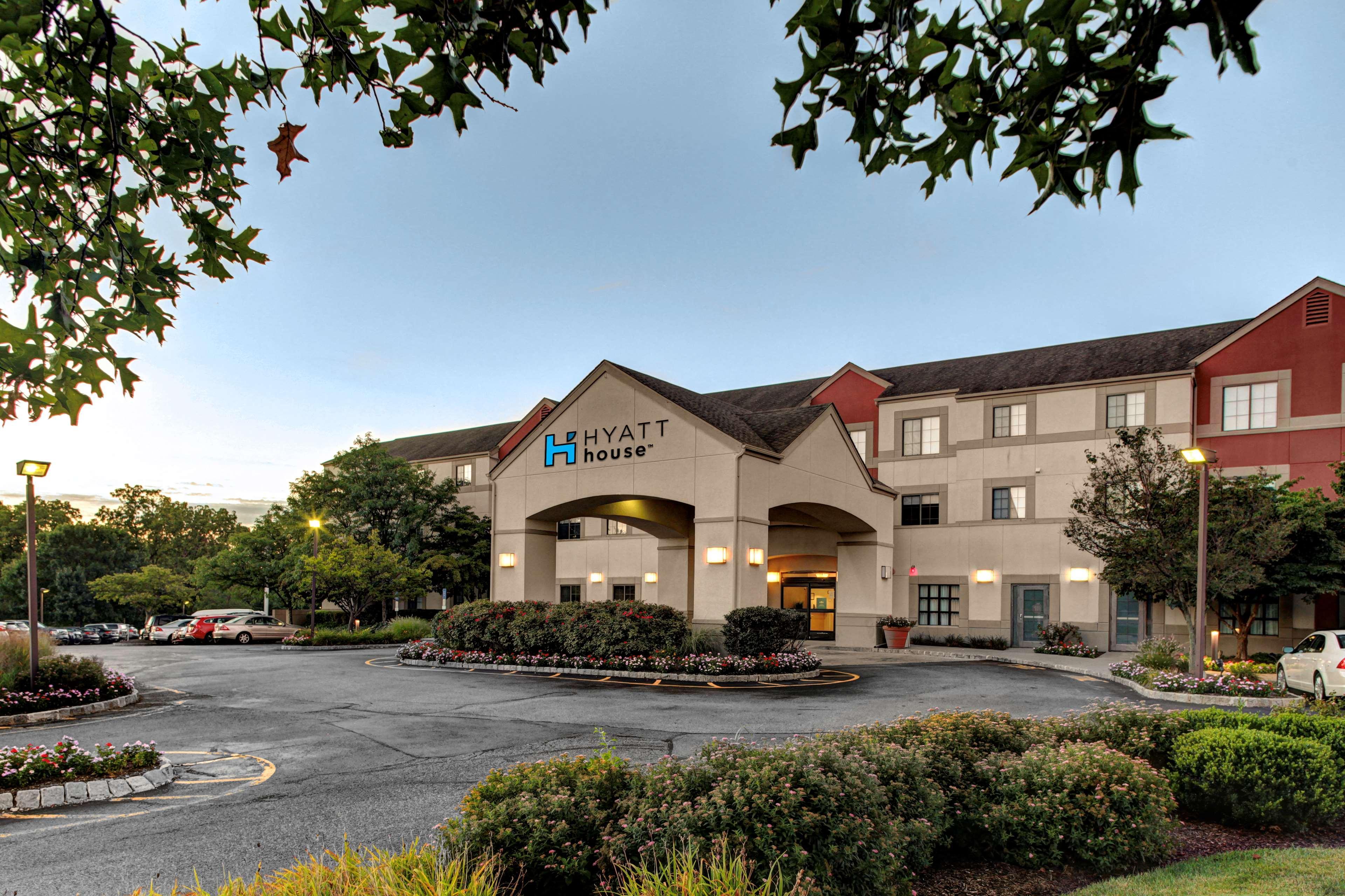 Hotel Hyatt House Morristown Extérieur photo